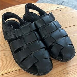 Rockport trutech men’s sandals. 12